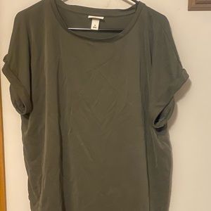 Rolled sleeve top